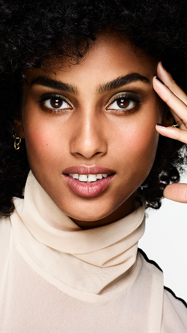 /revlon-eye-colorstay-brow-shape-and-glow-imaan-hammam-beauty-carousel-9x16